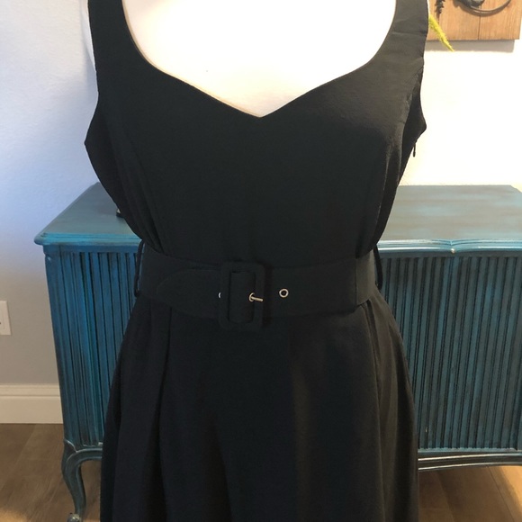 New City Chic dress - Picture 2 of 9